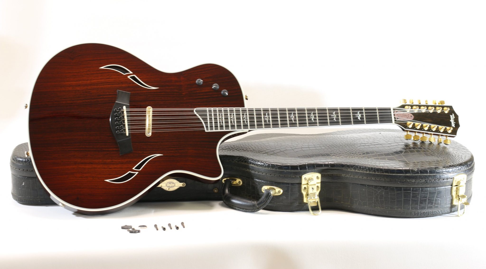 8 Best 12String Guitars Reviewed in Detail [Nov. 2020]