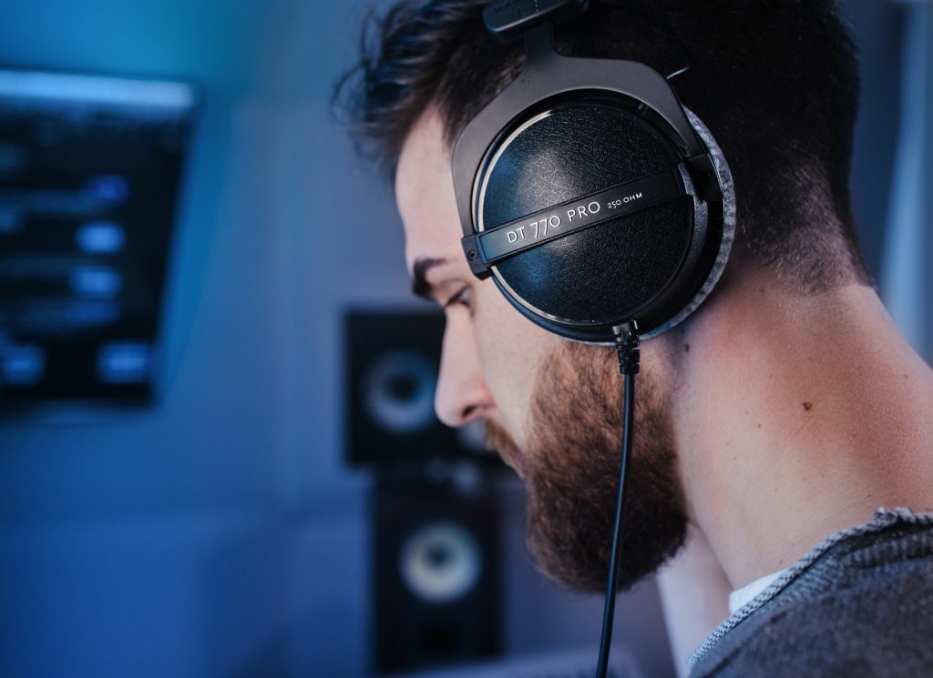 10 Most Amazing Headphones For Drummers - No More Disturbing Ambient Sounds!