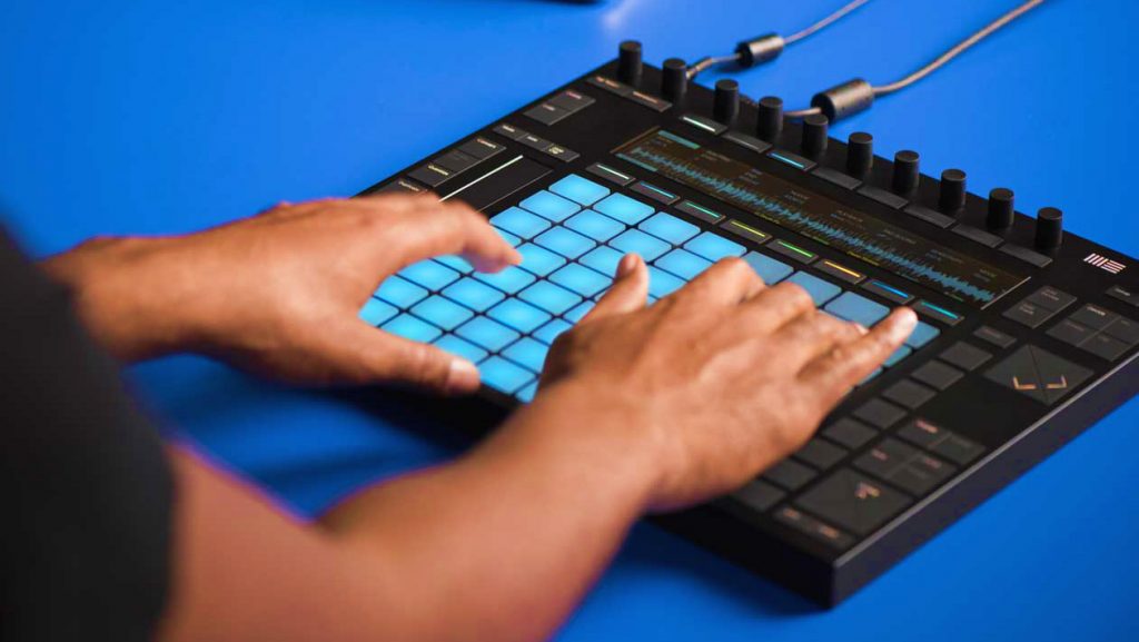 5 Best Ableton Controllers — Fire Up the Dance Floor with Your Beats!
