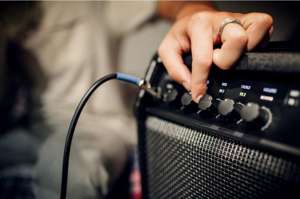 8 Awesome Guitar Amps for Metal Music That Will Blow You Away