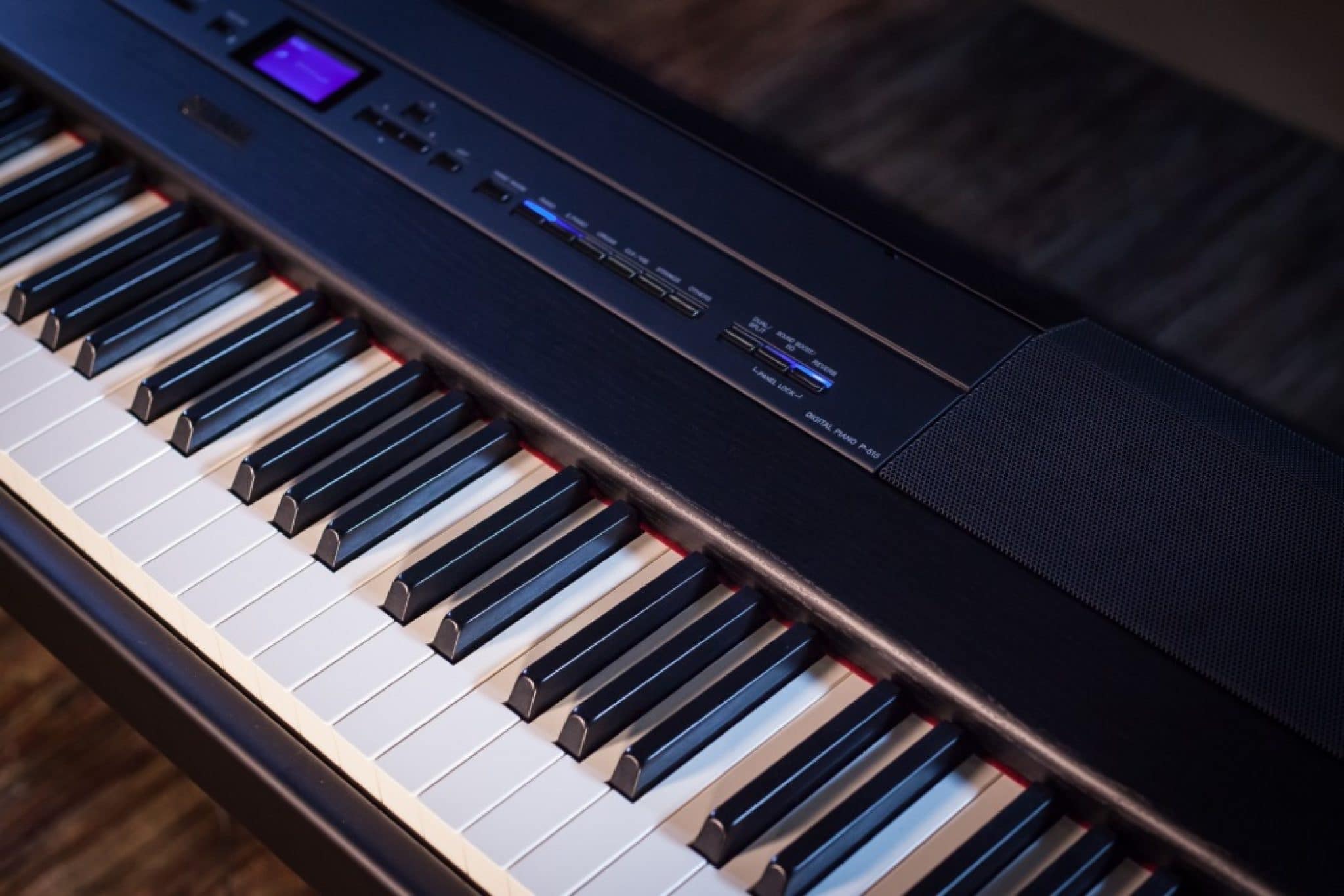 8 Best Digital Pianos under 2000 Reviewed in Detail [Jun. 2020]