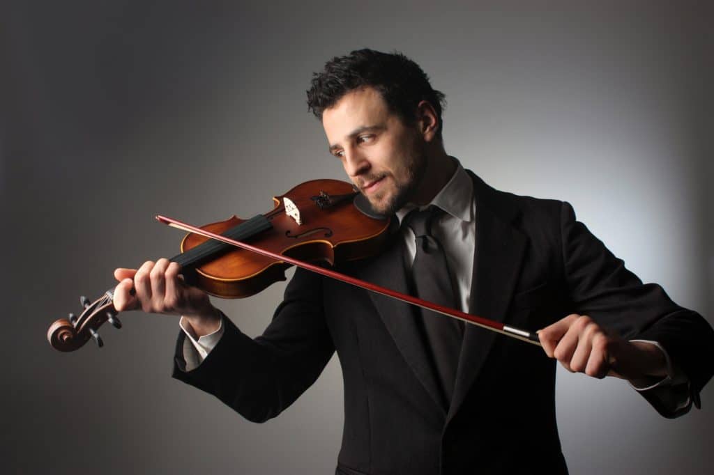 6 Excellent Violin Bows for Musicians of All Levels