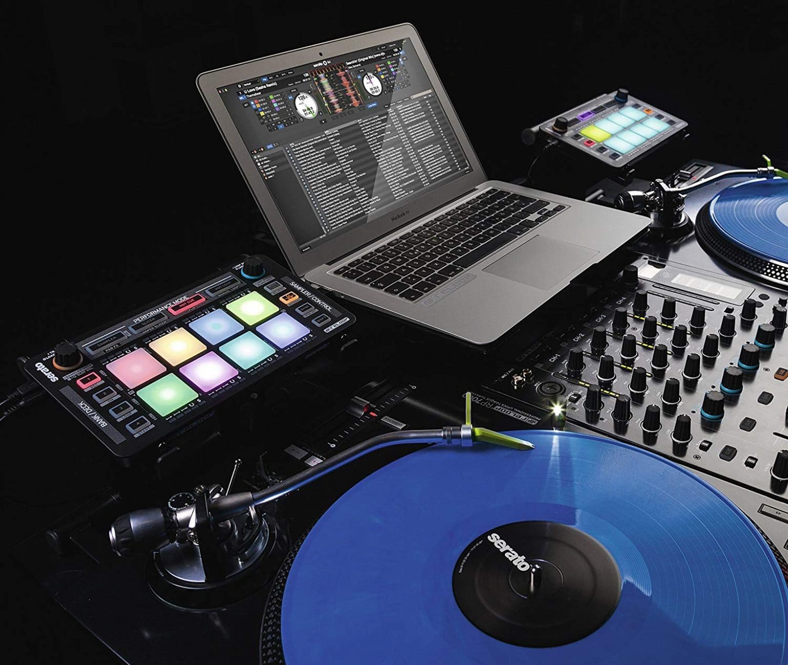 5 Best DJ Controllers Under $200 Reviewed in Detail [Jul. 2020]