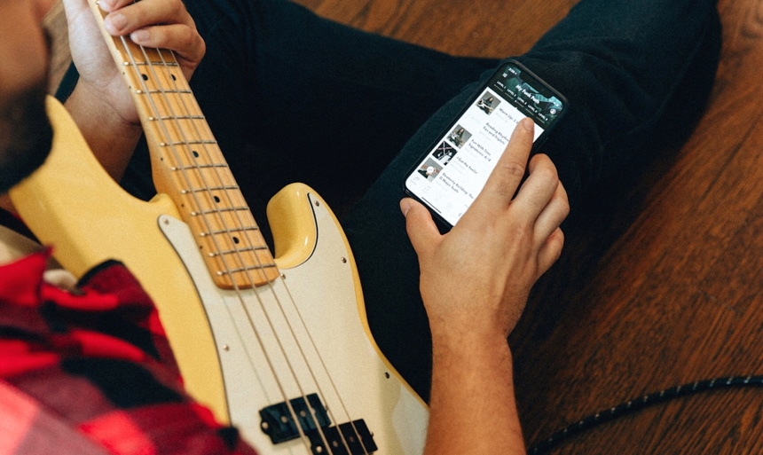 10 Best Online Bass Guitar Lessons – Master Basic and Advanced Techniques!