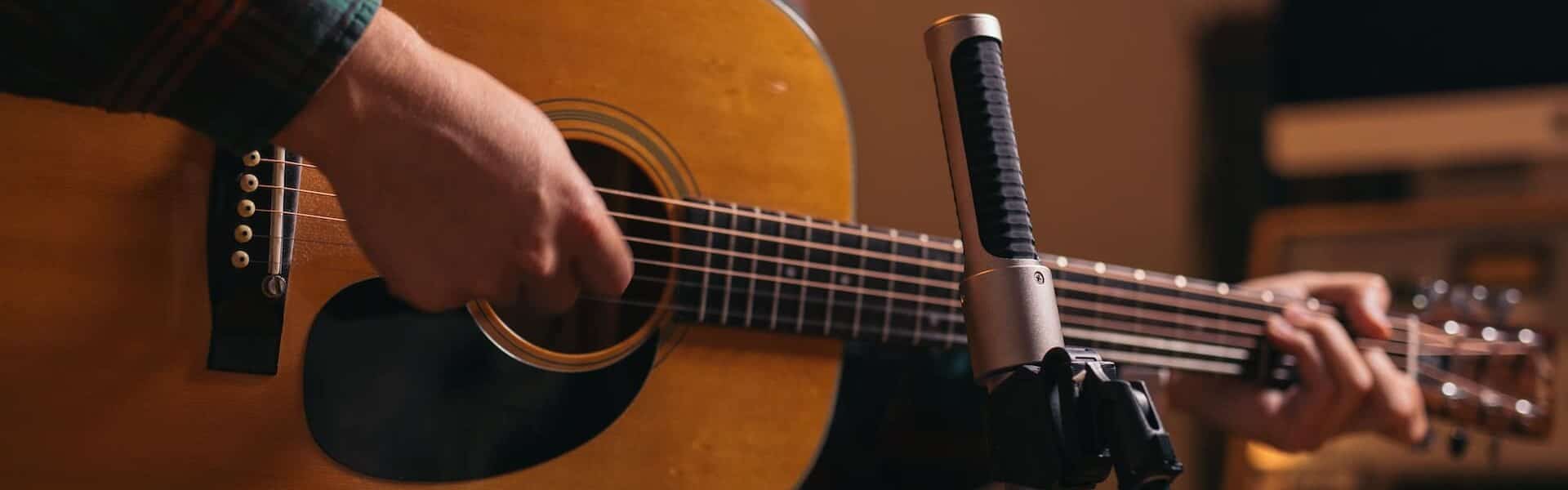 How to Record Acoustic Guitars Comprehensive Guide [Upd. 2024]