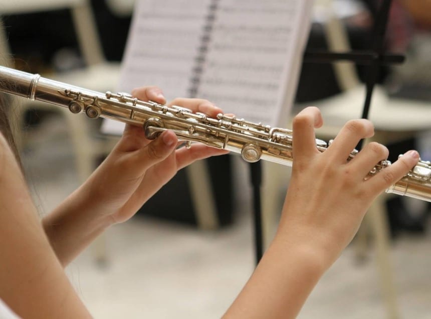How to Play Flute: Tips and Tricks