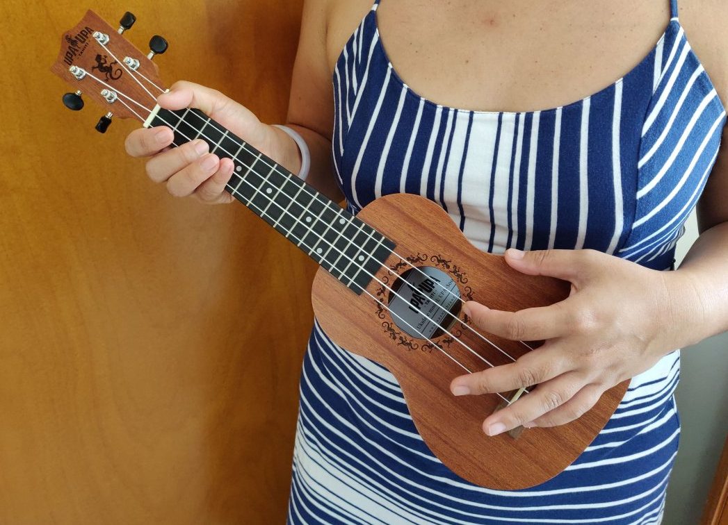 How to Play Ukulele Ultimate Beginner's Guide and Tips