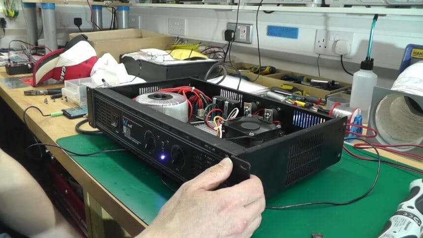 Our Simple Guide on How to Inspect and Repair Amplifiers
