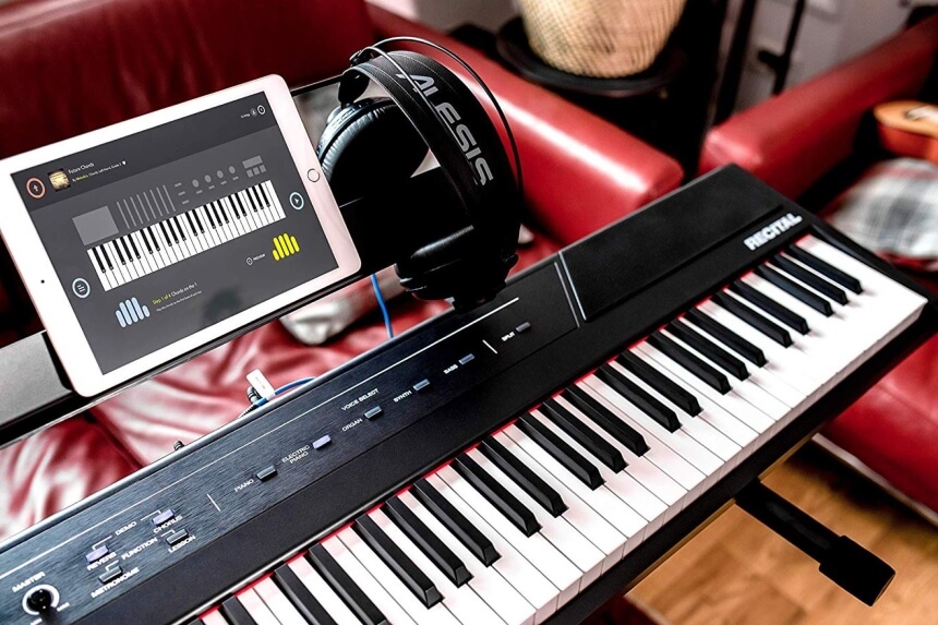 What Is the Difference Between a Digital Piano and a Keyboard?