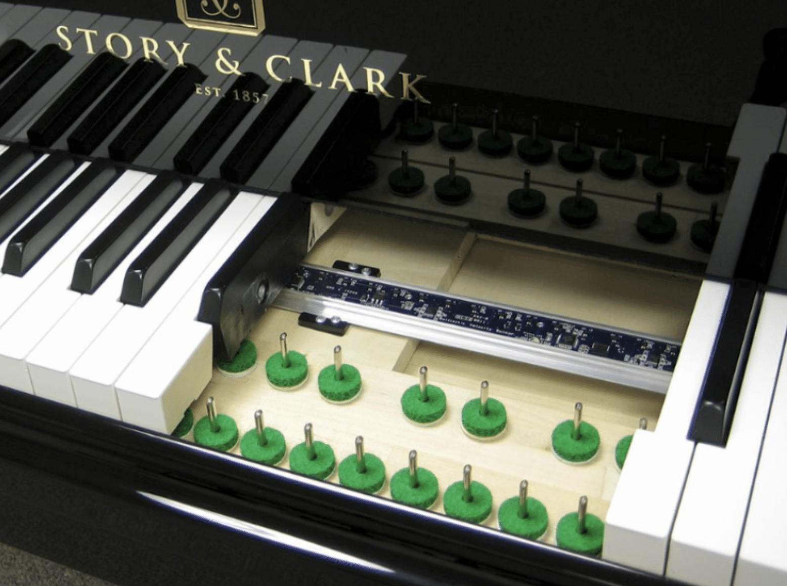 Essential Piano Accessories for Practice