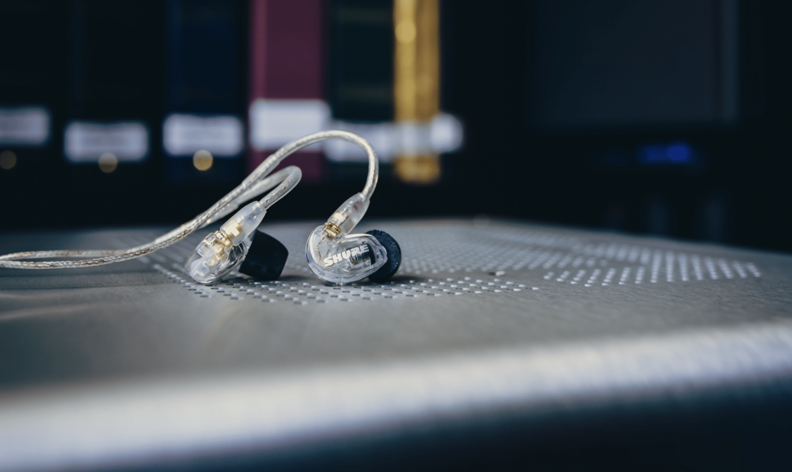 Shure SE215 Review: Are These the Best Earphones for Sound Quality?